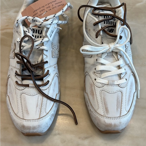 New MiuMiu New Balance Colab sneakers size 9 - Picture 2 of 4